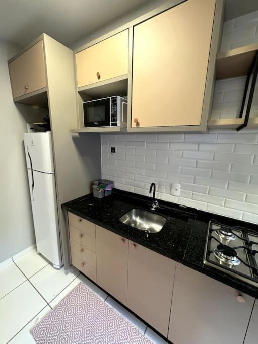 Condominio Solar Di Lucca Lindo Apartamento Com Ar Condicionado E Proximo A Uel لوندرينا المظهر الخارجي الصورة