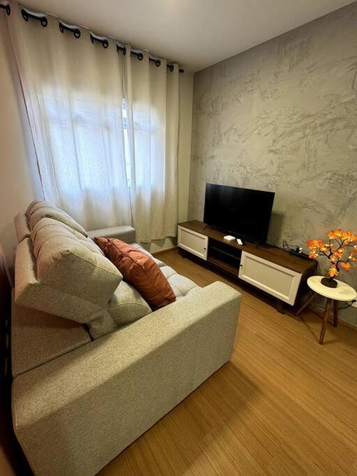 Condominio Solar Di Lucca Lindo Apartamento Com Ar Condicionado E Proximo A Uel لوندرينا المظهر الخارجي الصورة