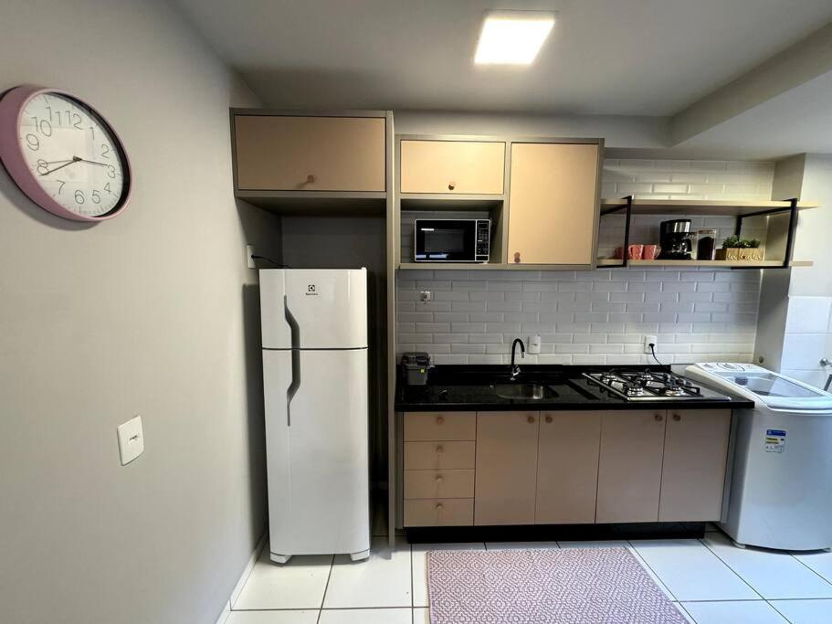 Condominio Solar Di Lucca Lindo Apartamento Com Ar Condicionado E Proximo A Uel لوندرينا المظهر الخارجي الصورة